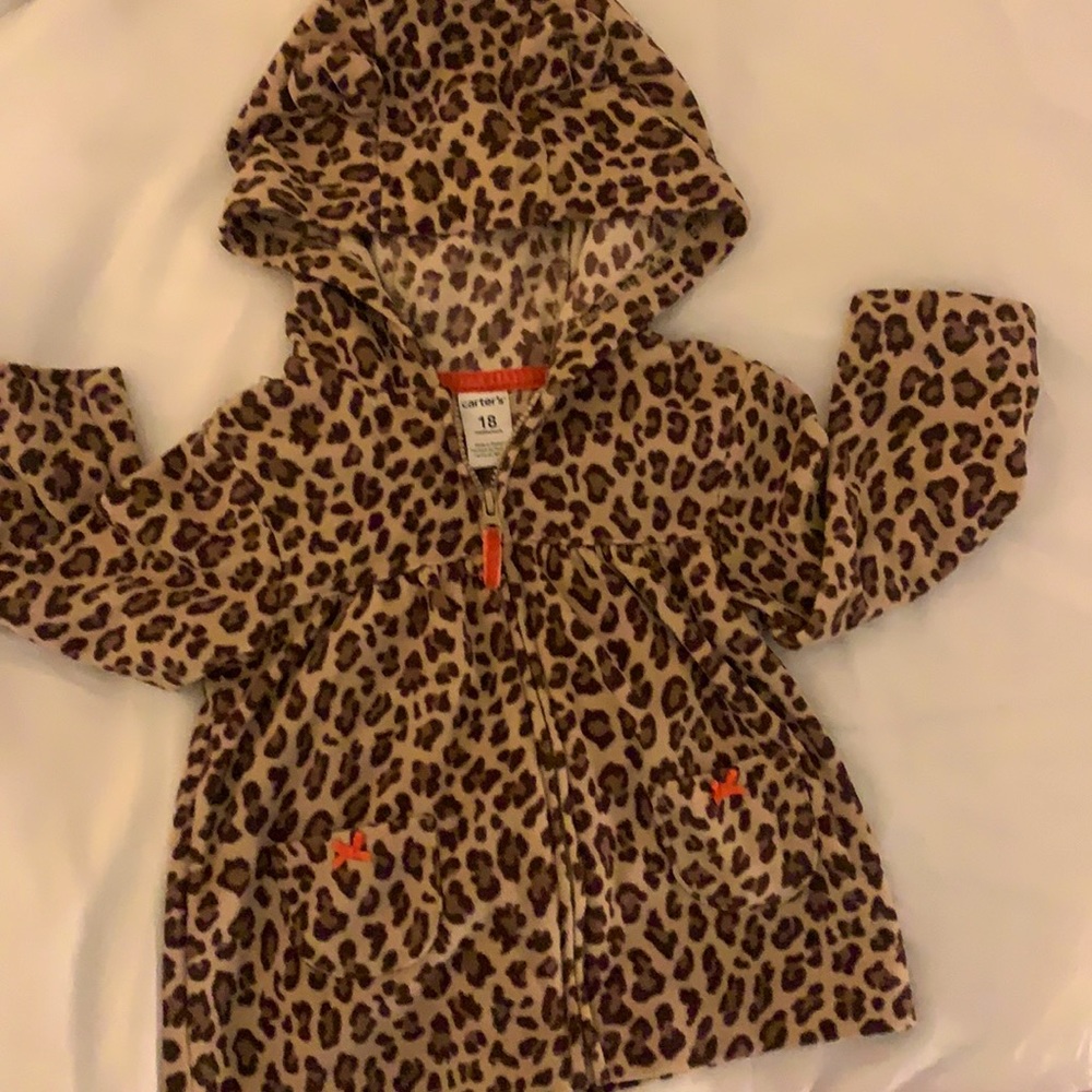 Carter’s 18M leopard print zip up jacket.